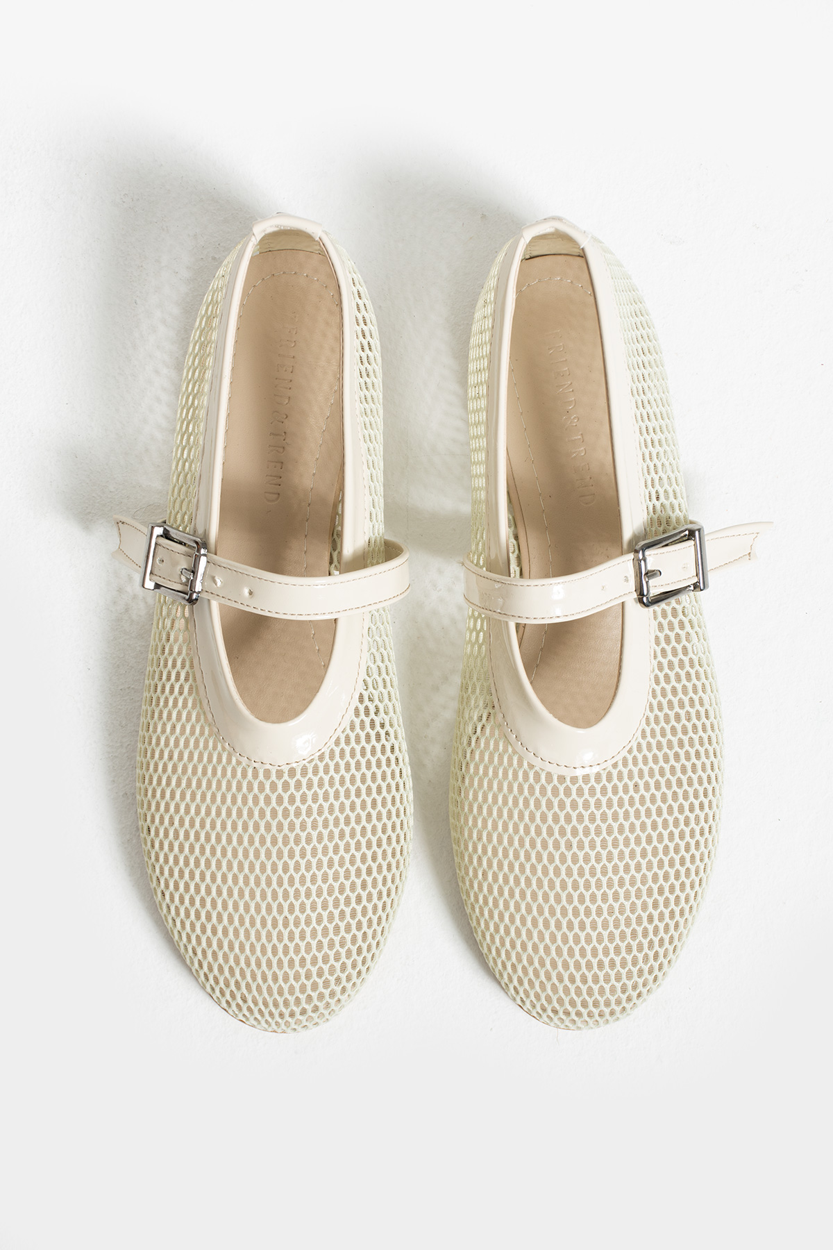 Bej File Toka Detay Kemerli Düz Taban Kadın Babet FT6022