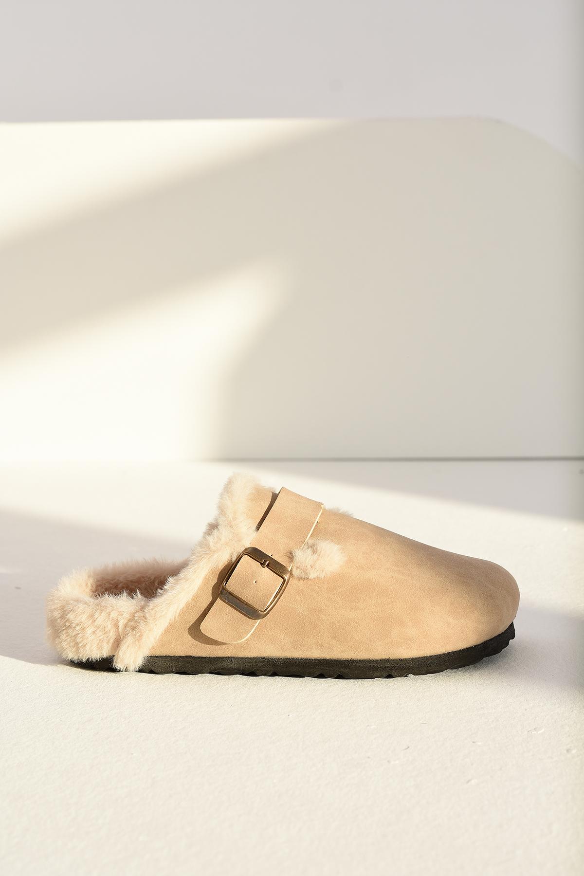 İçi Kürklü Süet Kışlık Kadın Sabo Terlik FT0666