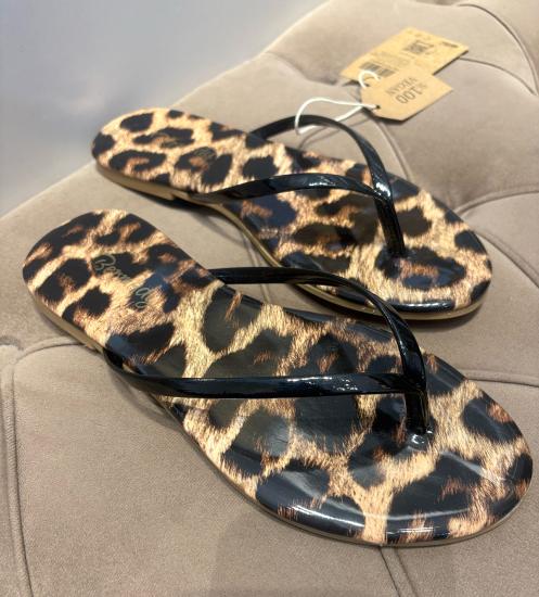 PARMAK ARASI DÜZ TABAN YAZLIK KADIN SANDALET FT8282