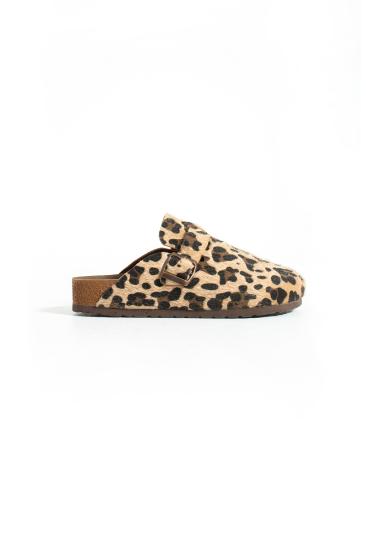 Friend&Trend Ayarlanabilir Tokalı Cilt Deri Anatomik Kadın Terlik  FT134