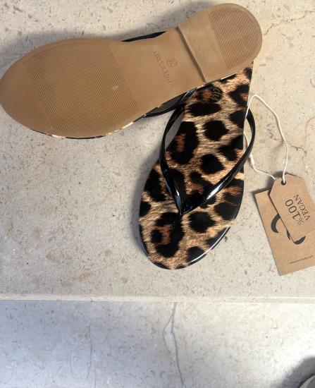 PARMAK ARASI DÜZ TABAN YAZLIK KADIN SANDALET FT8282